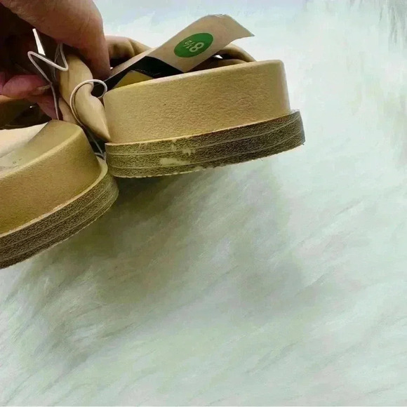 Universal Thread Shoes Women's Universal Thread Cosette Padded Slide Sandals 8.5 - Picture 8 of 8